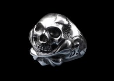 画像1: Cross Bone Skull With Heart Ring (1)