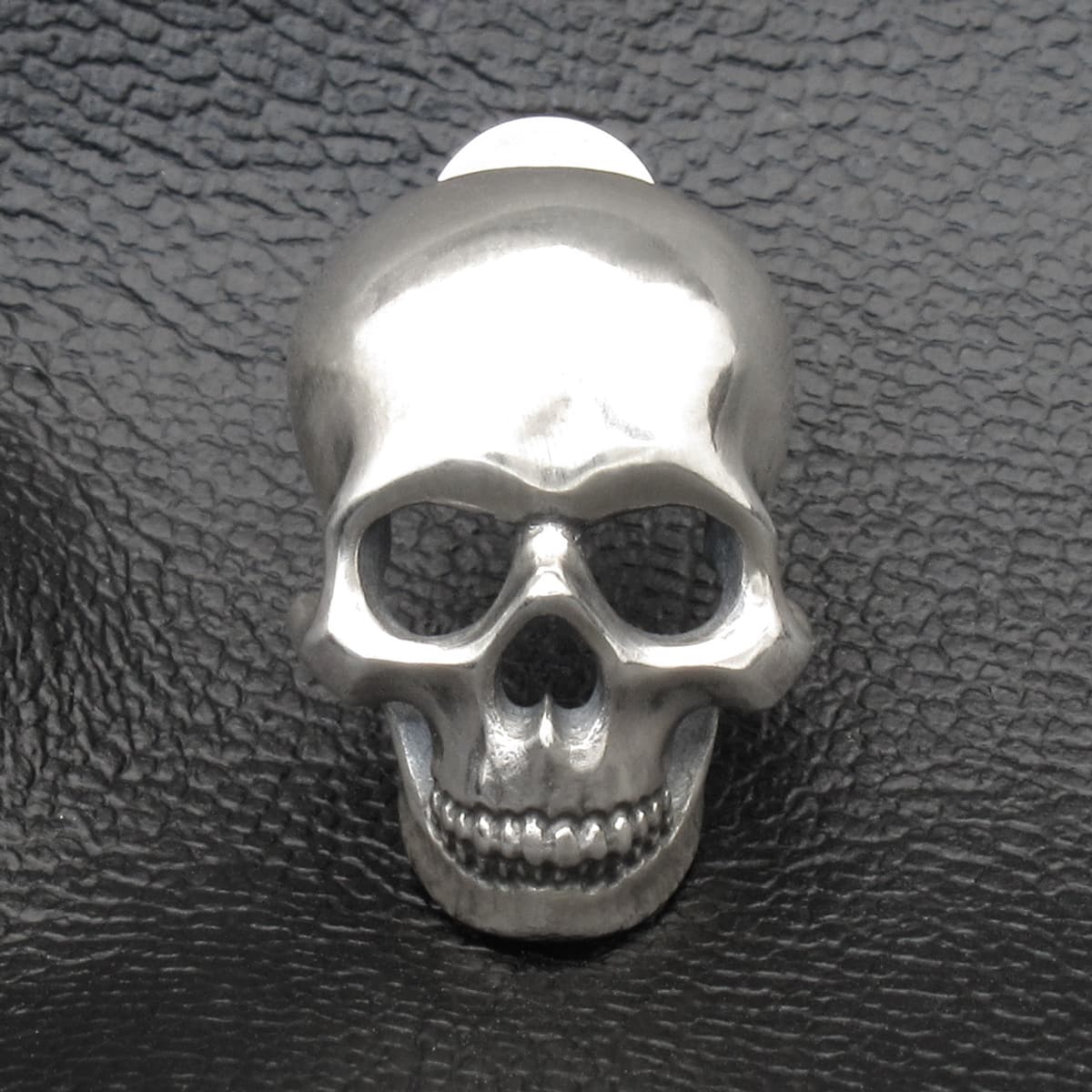 Skull Mask Pierce